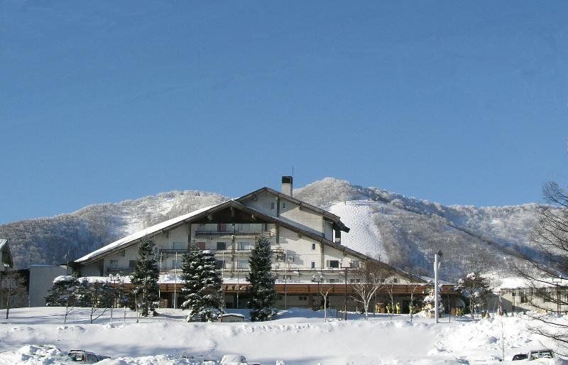 Madarao Kogen Hotel Iiyama Экстерьер фото
