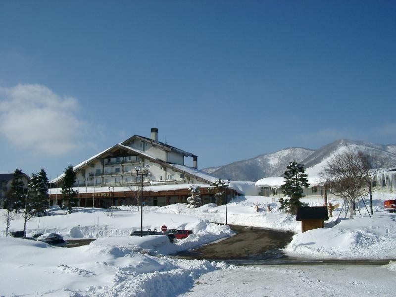 Madarao Kogen Hotel Iiyama Экстерьер фото