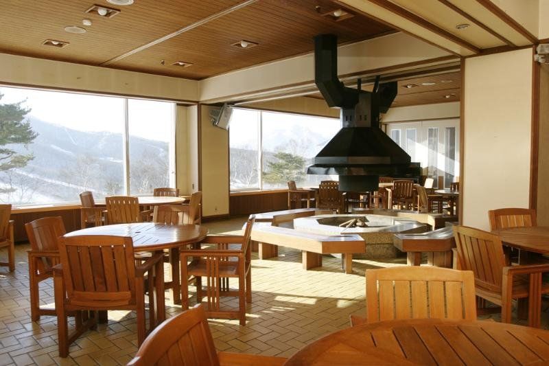 Madarao Kogen Hotel Iiyama Экстерьер фото